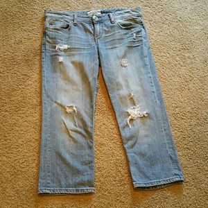 Aeropostale capri jeans.